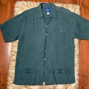 Wyland Signature silk embroidered button down
